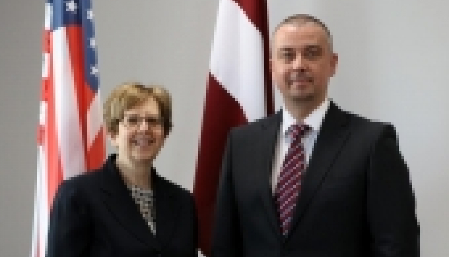 KNAB priekšnieks tiekas ar ASV vēstnieci Latvijā