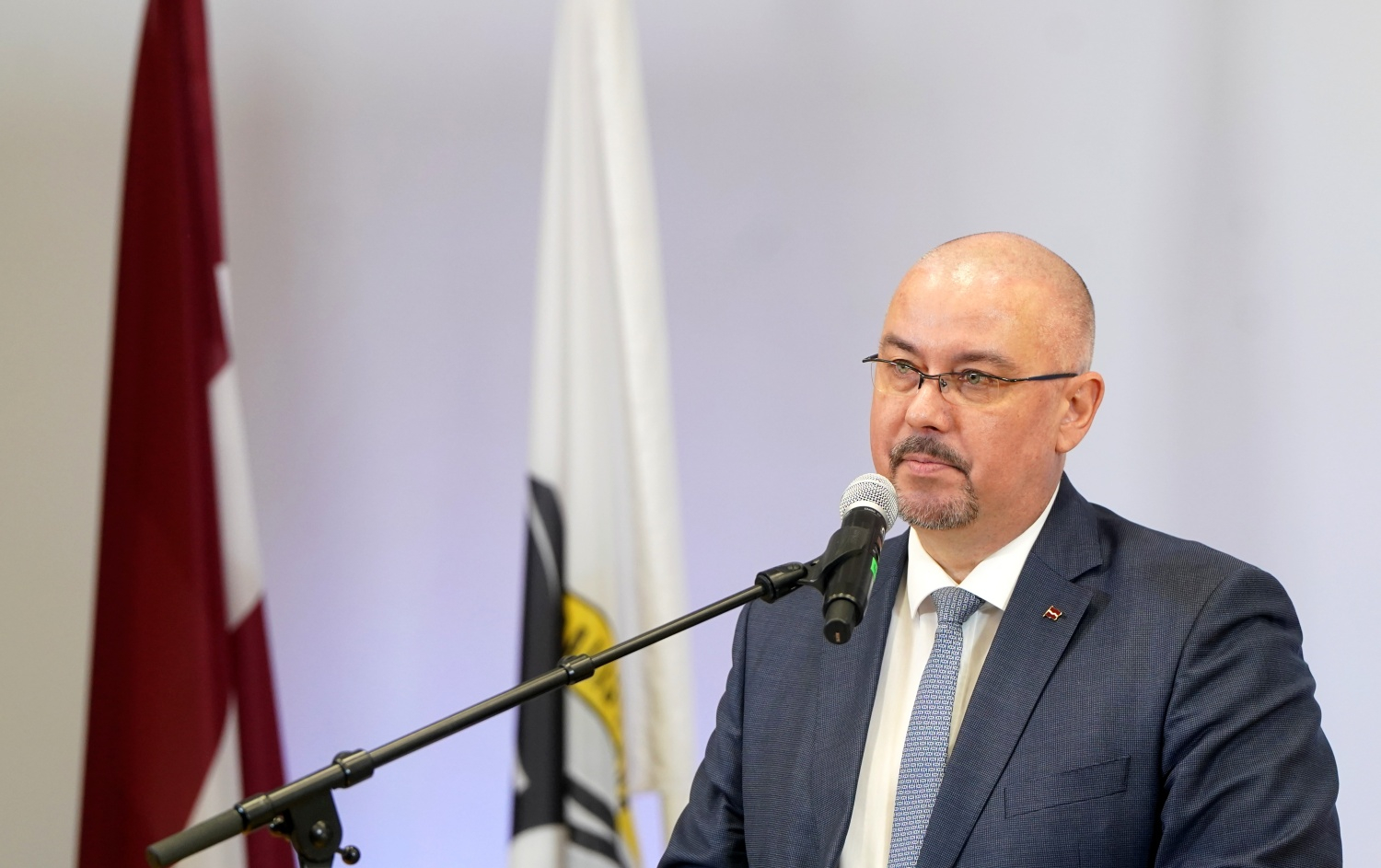 Attēlā redzams KNAB priekšnieks