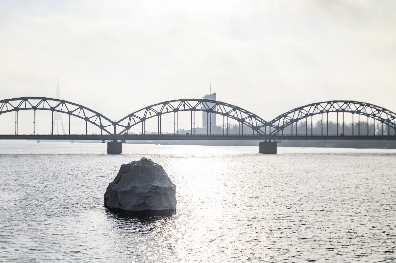 Korupcijas aisbergs Daugavā