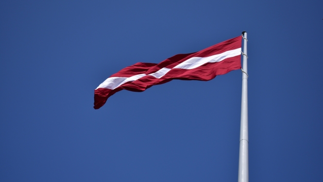 Latvijas karogs
