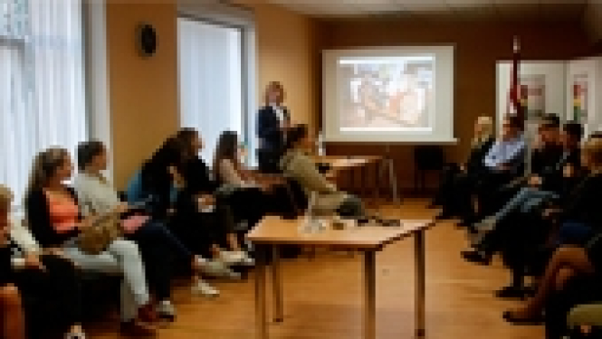 Jauniešu interese par KNAB Atvērto durvju dienā