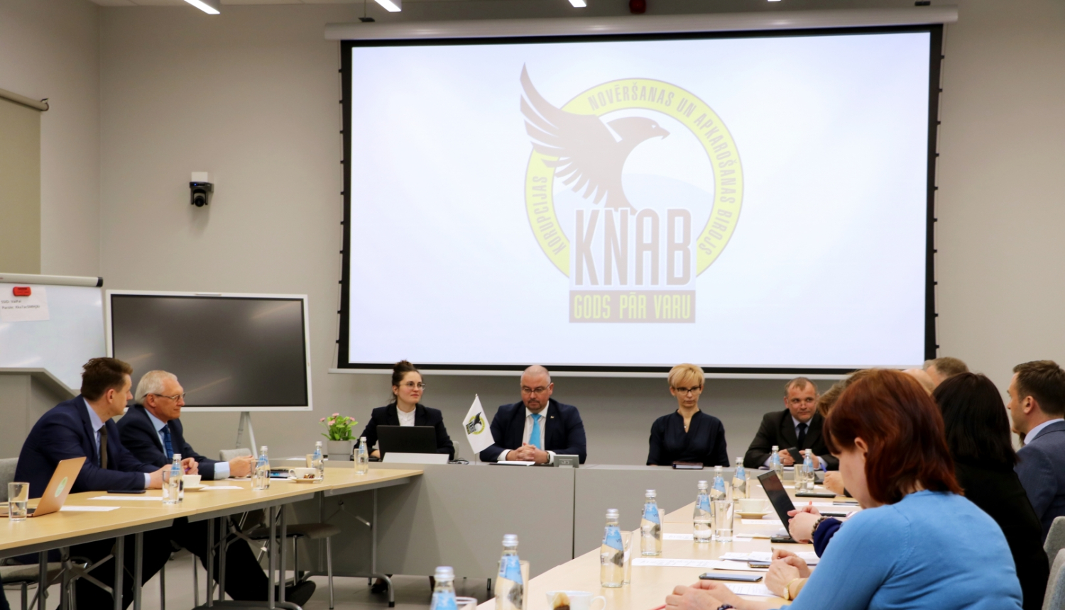 KNAB un LPS tikšanās KNAB zālē